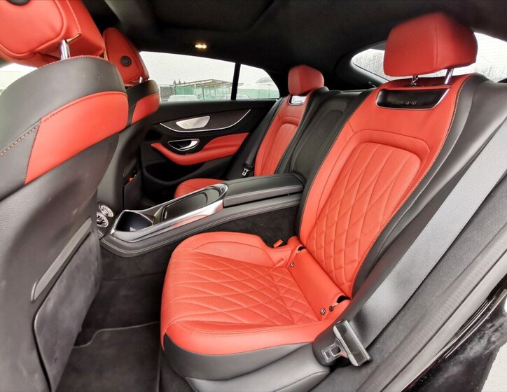 Mercedes-Benz AMG GT Kupé 4,0 l 470 kw