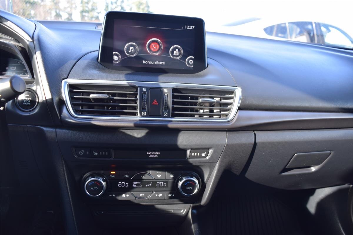 Mazda 3 Hatchback 2,0 l 121 kw