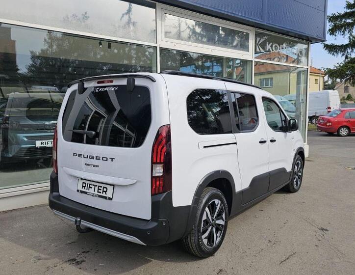 Peugeot Rifter 7