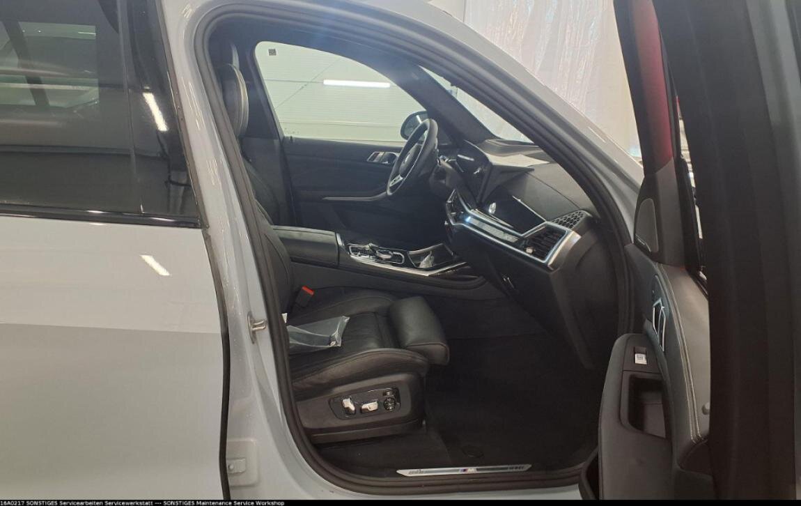 BMW X7 SUV / Terénní 3,0 l 259 kw