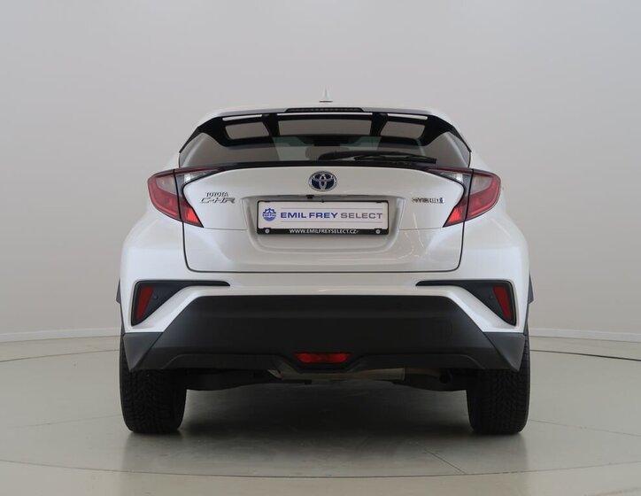 Toyota C-HR SUV / Terénní 1,8 l 72 kw