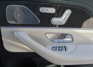 Mercedes-Benz GLS SUV / Terénní 4,0 l 450 kw