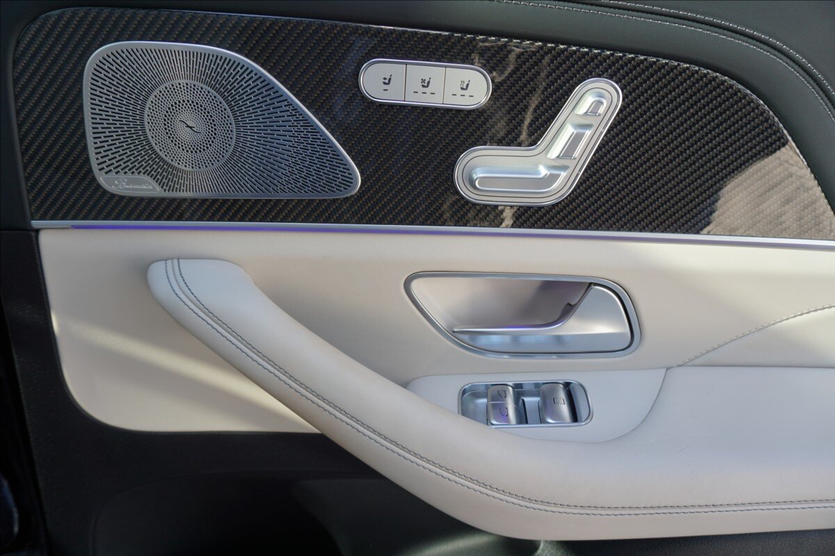 Mercedes-Benz GLS SUV / Terénní 4,0 l 450 kw