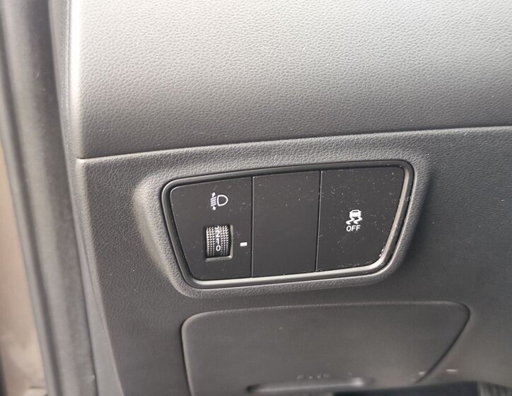 Hyundai Tucson SUV 1,6 l 110 kw