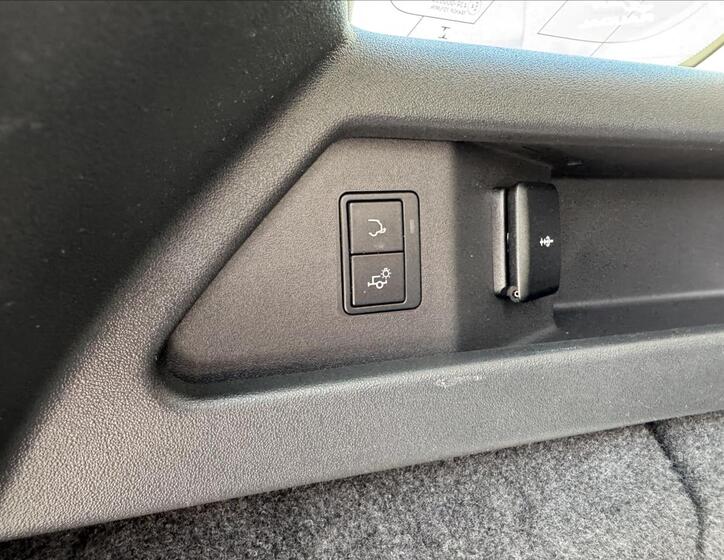 Land Rover Discovery Sport 21