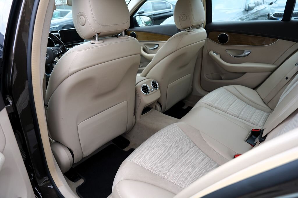 Mercedes-Benz Třídy C Sedan / Limuzína 1,6 l 115 kw