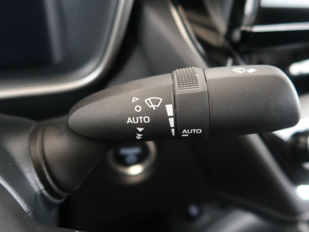 Toyota Corolla Sedan / Limuzína 1,8 l 72 kw