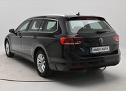Volkswagen Passat Kombi 2,0 l 110 kw