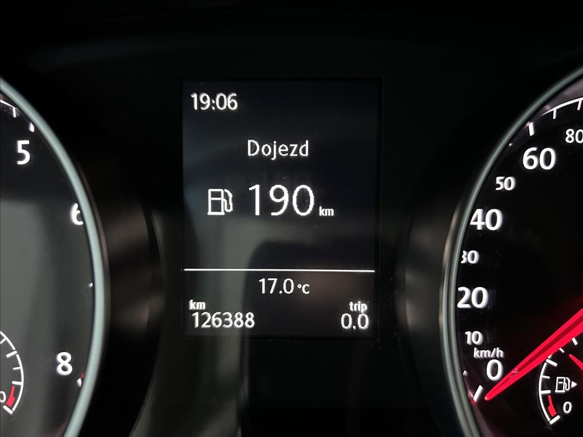 Volkswagen Golf Hatchback 1,2 l 81 kw