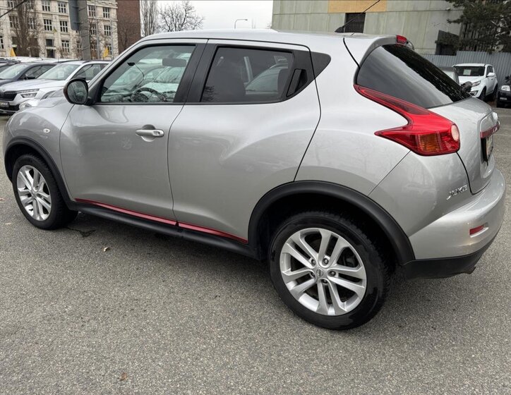 Nissan Juke Hatchback 1,6 l 86 kw