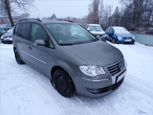 Volkswagen Touran Kombi 1,4 l 103 kw