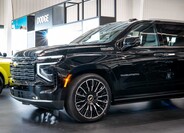 Chevrolet Suburban 13