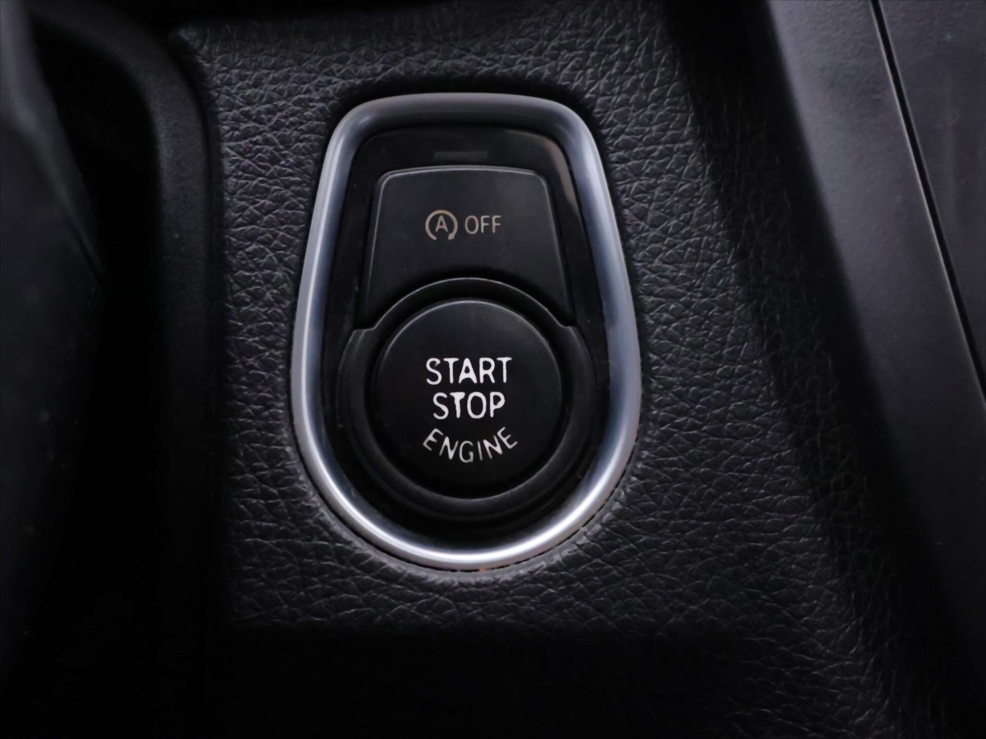 BMW Řada 3 Sedan 2,0 l 120 kw