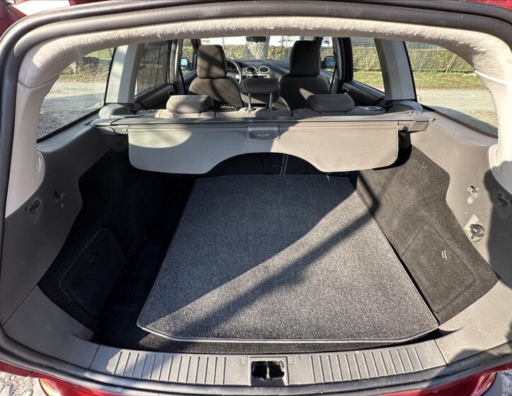 Ford Focus Kombi 1,6 l 85 kw