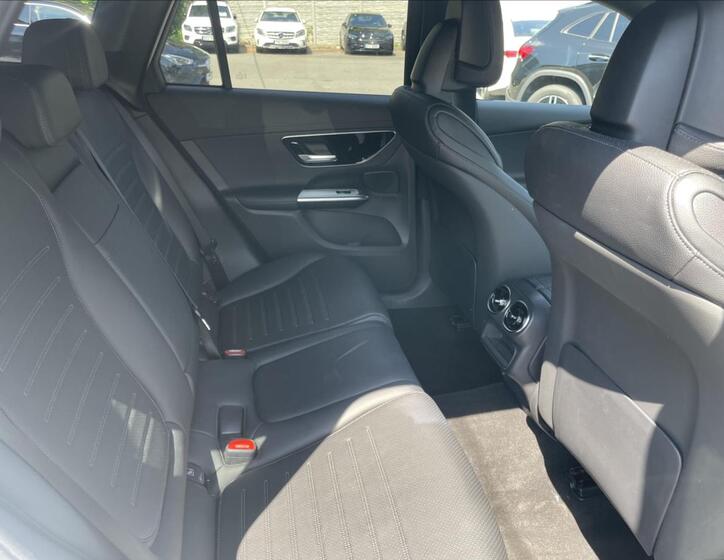 Mercedes-Benz GLC 14