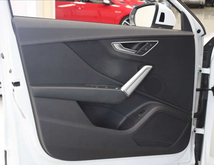 Audi Q2 SUV / Terénní 2,0 l 110 kw