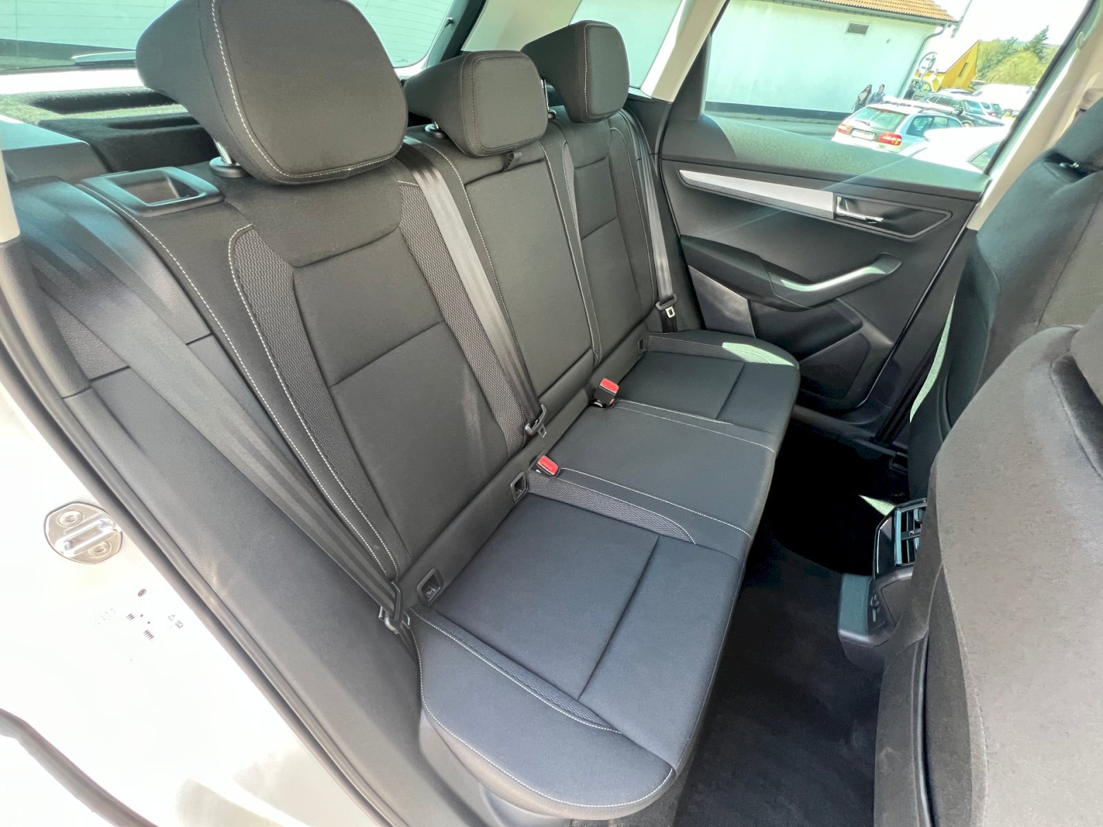 Škoda Karoq Hatchback 1,5 l 110 kw