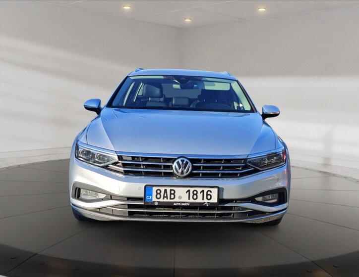 Volkswagen Passat Kombi 2,0 l 140 kw