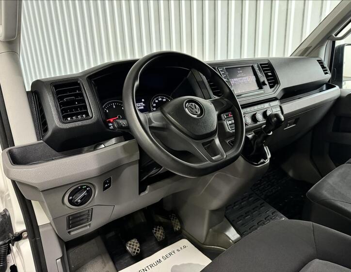 Volkswagen Crafter 16