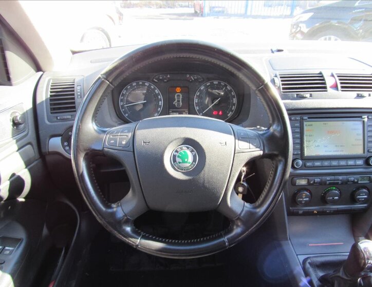 Škoda Octavia Sedan 2,0 l 110 kw