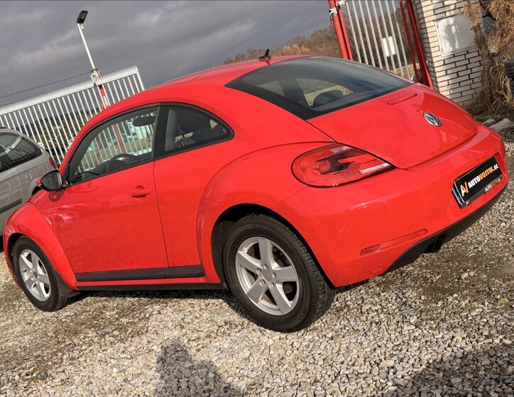 Volkswagen Beetle Kupé 1,6 l 77 kw