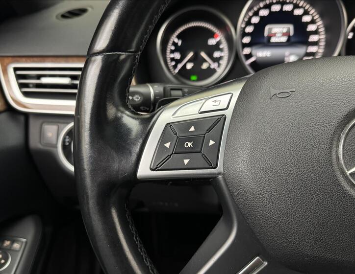 Mercedes-Benz Třídy E 10