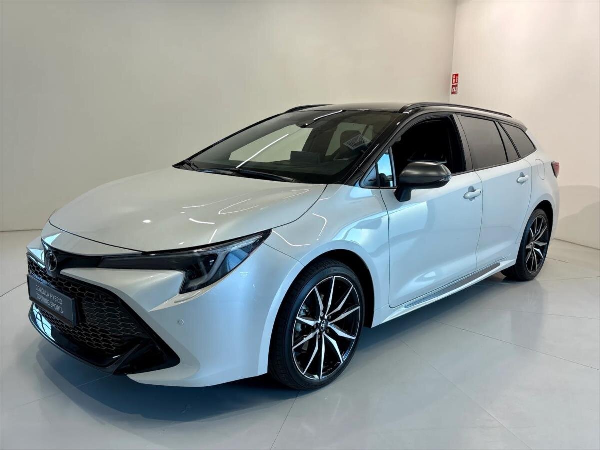 Toyota Corolla Kombi 2,0 l 112 kw