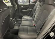 Volvo XC40 24