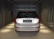 Volvo XC90 SUV / Terénní 2,0 l 228 kw