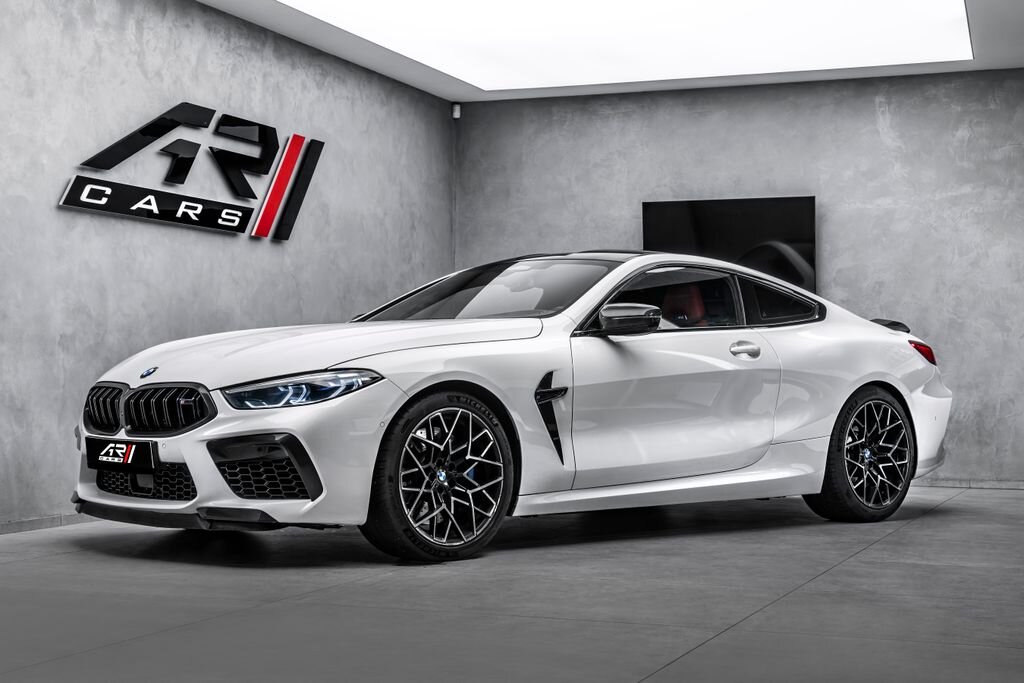 BMW M8 Kupé 4,4 l 447 kw