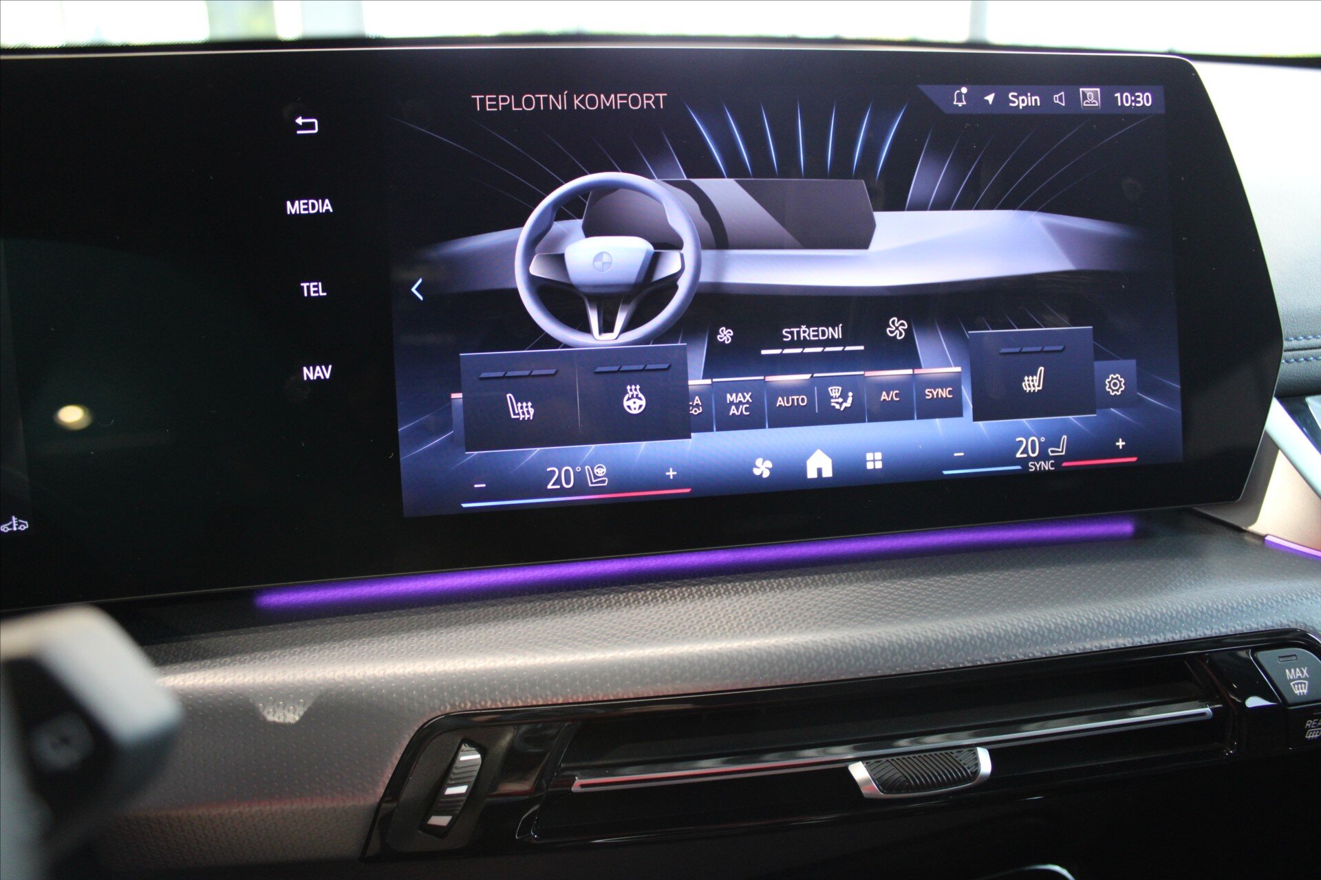 BMW X1 SUV 2,0 l 145 kw