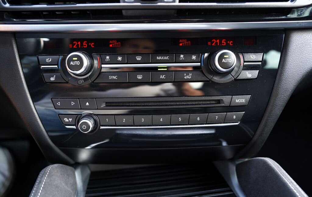 BMW X6 SUV / Terénní 3,0 l 280 kw