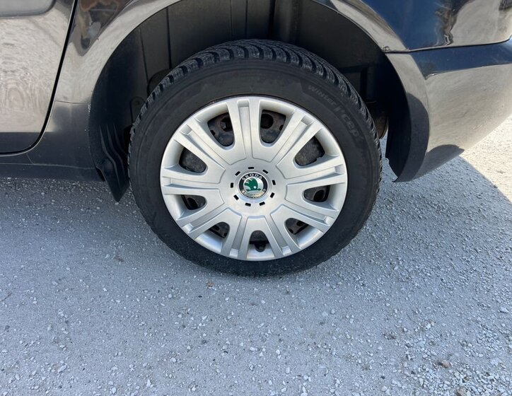 Škoda Roomster MPV 1,6 l 77 kw