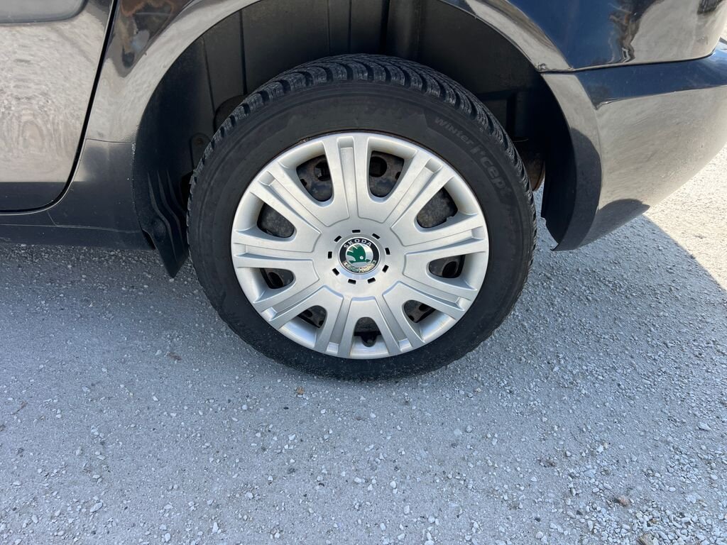 Škoda Roomster MPV 1,6 l 77 kw