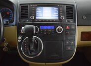 Volkswagen Multivan VAN-Minibus 2,5 l 128 kw