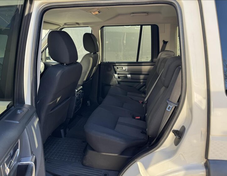 Land Rover Discovery 12