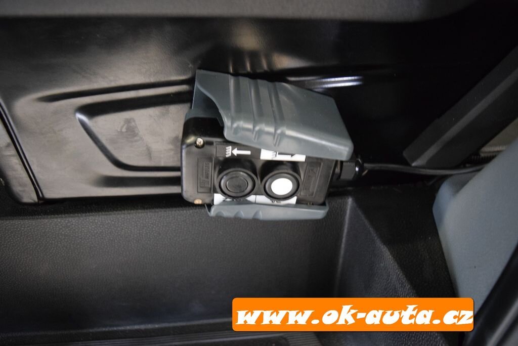 Ford Transit Sklápěč 2,0 l 125 kw