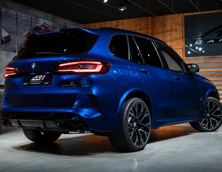 BMW X5 SUV / Terénní 4,4 l 460 kw