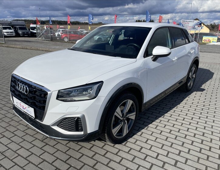 Audi Q2 SUV / Terénní 1,5 l 110 kw