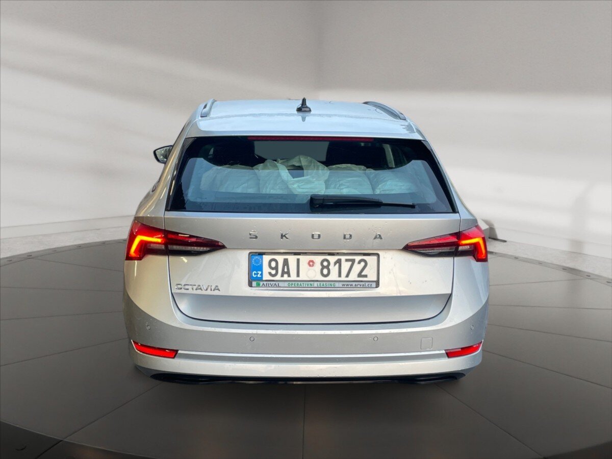 Škoda Octavia Kombi 2,0 l 85 kw