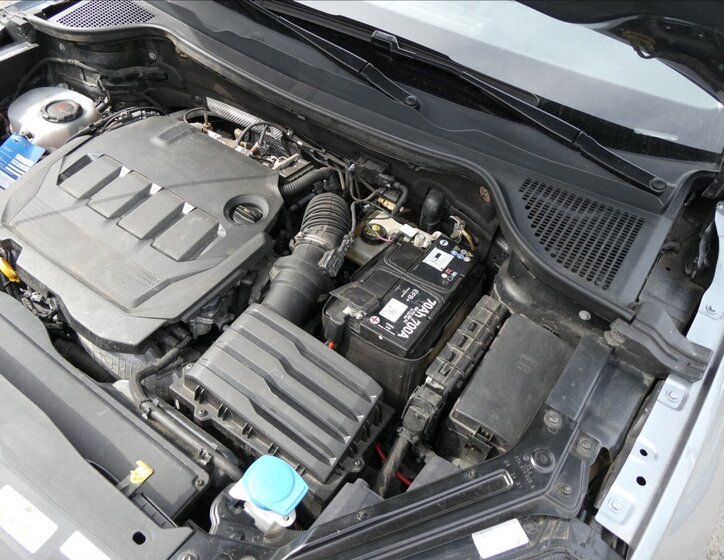 Škoda Karoq SUV / Terénní 2,0 l 110 kw