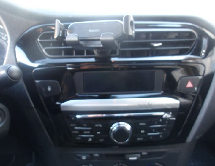 Peugeot 301 Sedan / Limuzína 1,2 l 53 kw