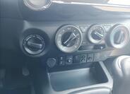 Toyota Hilux 17