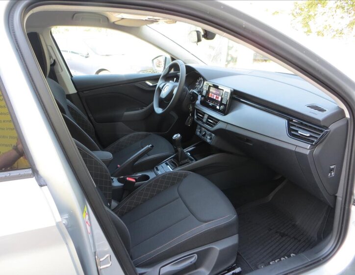Škoda Scala Hatchback 999,0 70 kw