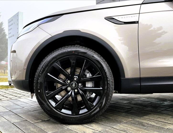 Land Rover Discovery SUV / Terénní 3,0 l 184 kw