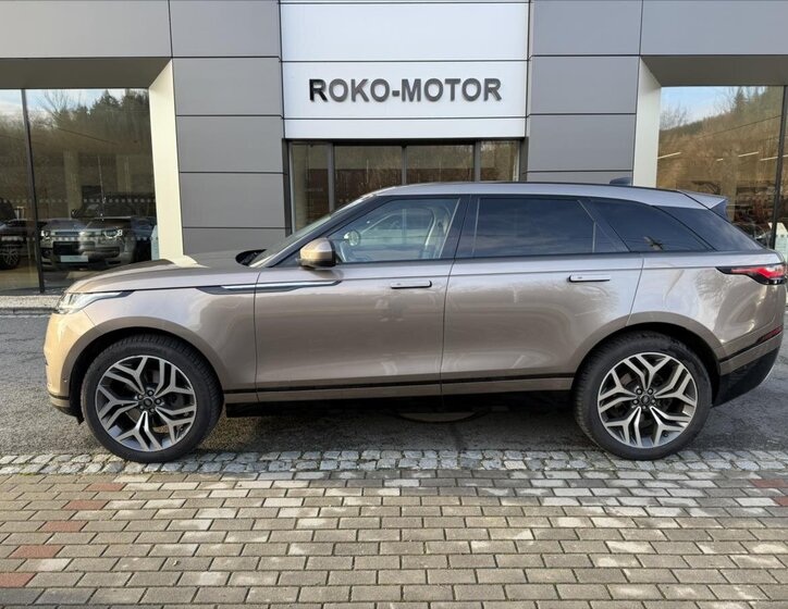 Land Rover Range Rover Velar 1