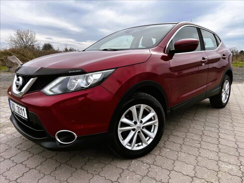 Nissan Qashqai SUV / Terénní 1,2 l 85 kw