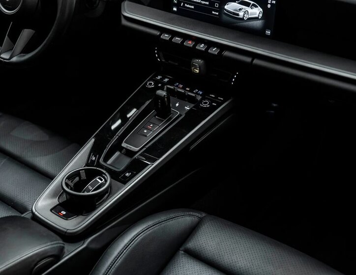 Porsche 911 Kupé 3,0 l 283 kw