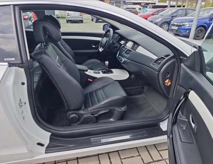 Renault Laguna Kupé 2,0 l 110 kw