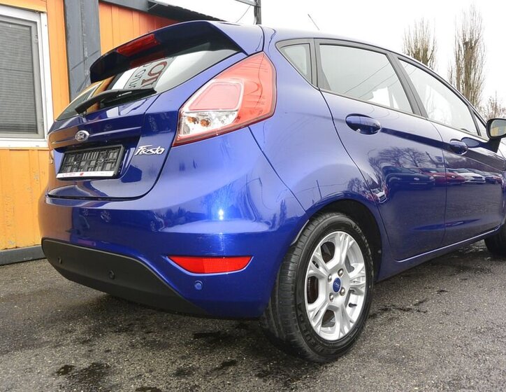 Ford Fiesta Hatchback 998,0 74 kw